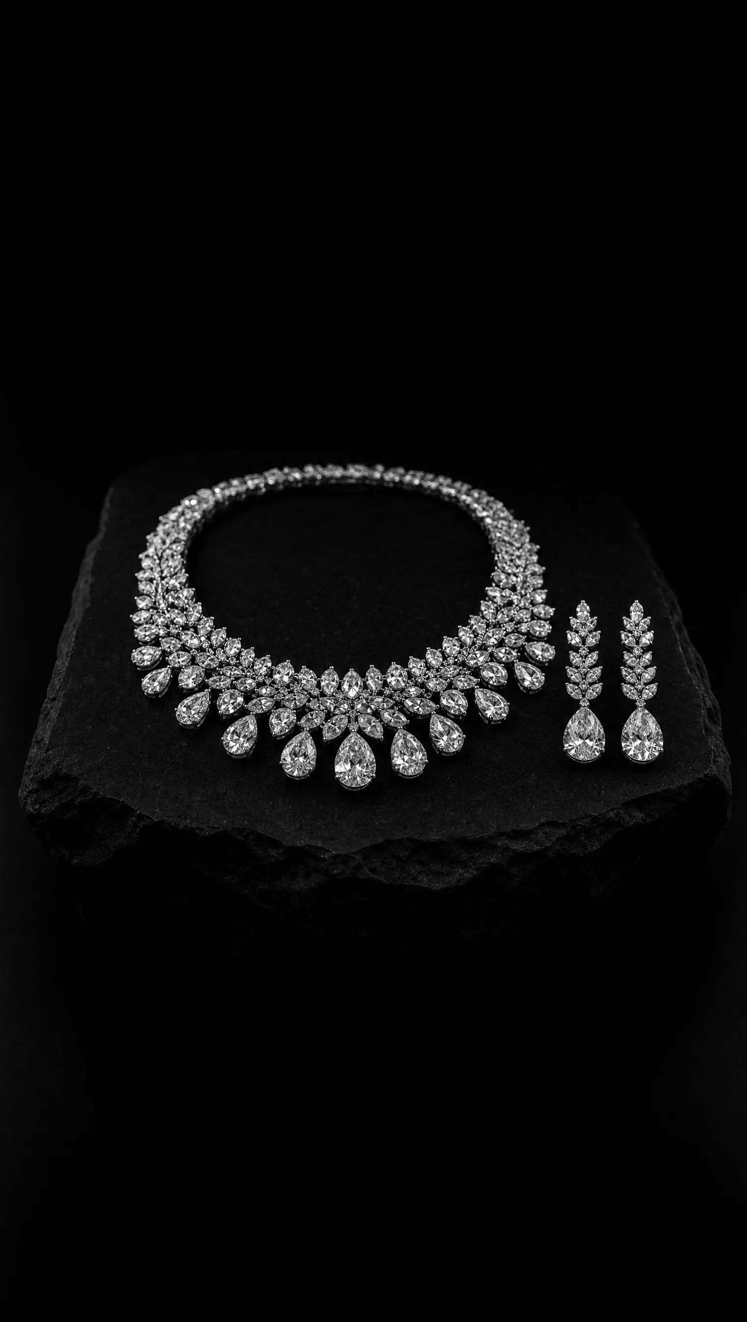 Diamond collar necklace with a matching pair of drop earrings